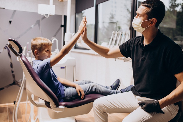 PLANNING YOUR CHILD’S FIRST TRIP TO THE DENTIST? EVERYTHING YOU NEED TO KNOW!